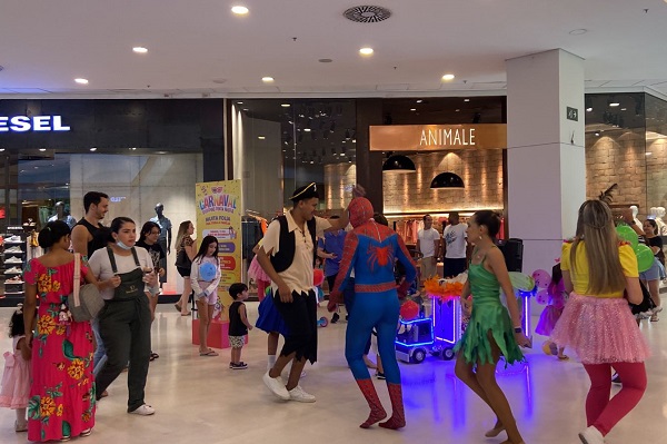 Carna Kids do Shopping