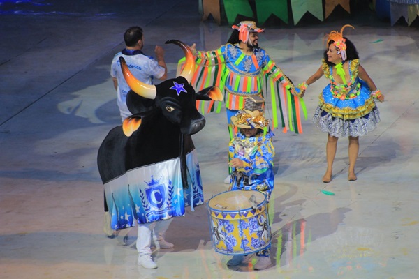 Boi Caprichoso participa do maior Festival de Artes Cênicas da América Latina, em Curitiba (PR)