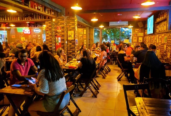 Abrasel: Bares e Restaurantes Enfrentam Janeiro Desafiador