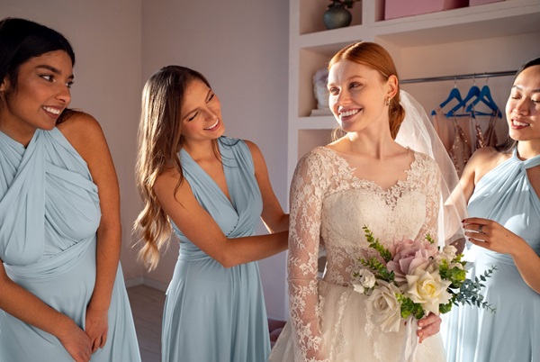 Mês das noivas: Mulheres devem ficar atentas ao contratar pacotes durante a época