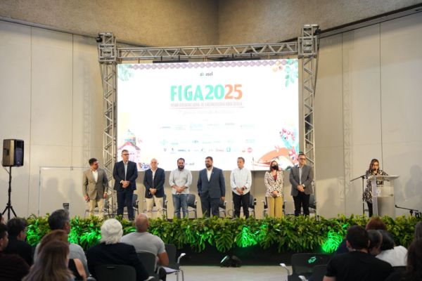 Diretoria da Associação Brasileira de Bares e Restaurantes – Seccional Amazonas no encerramento das ações 2025