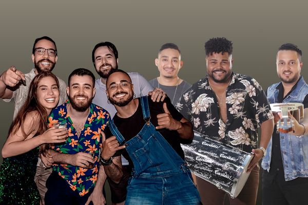 Os componentes do Grupo Cacildis e Os Bororós, ambos sorrindo