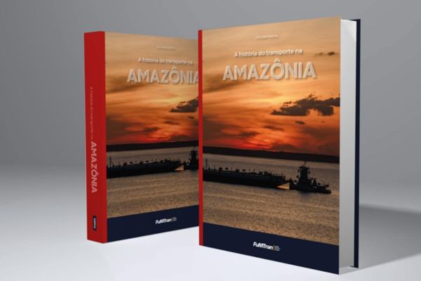 Capa do livro “A História do Transporte da Amazônia”