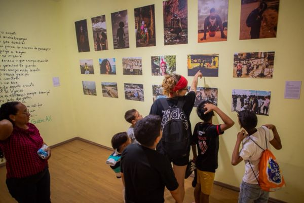 Com bolsas de estudo de R$ 450, projeto voltado para iniciantes na fotografia em zonas periféricas de Manaus abre inscrições